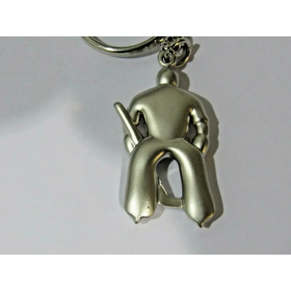 NHL New York Islanders Hockey Player Key Chain Logo on Chest